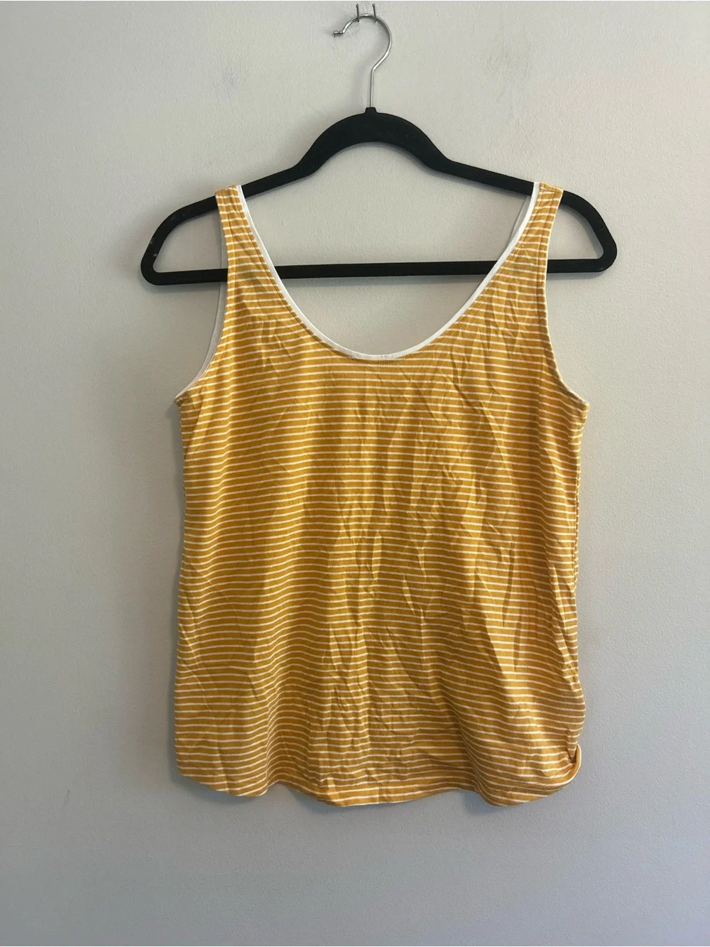 Old navy small Striped Yellow & white Tank Top - Picture 1 of 3